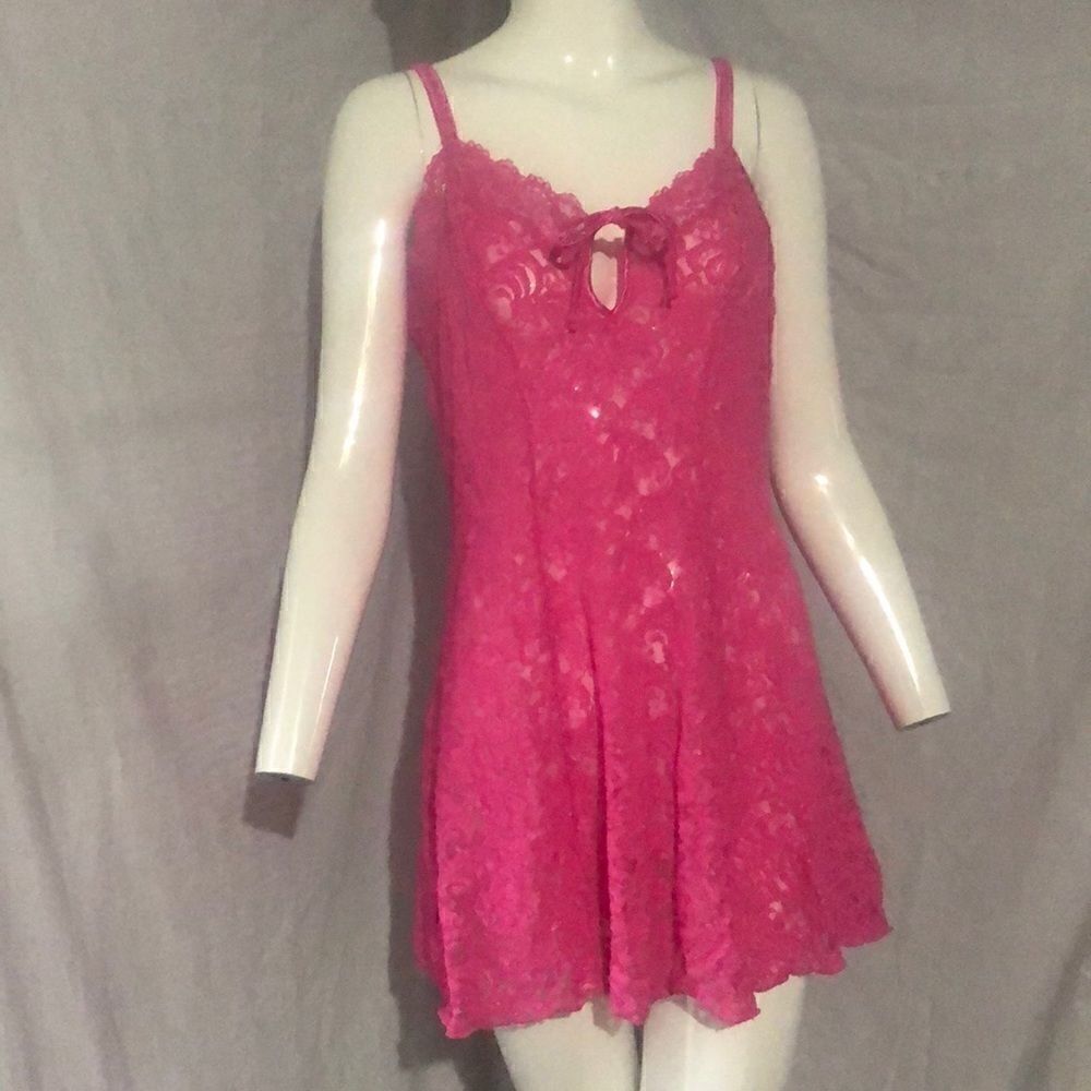 Delicates Lingerie - Picture 2 of 5